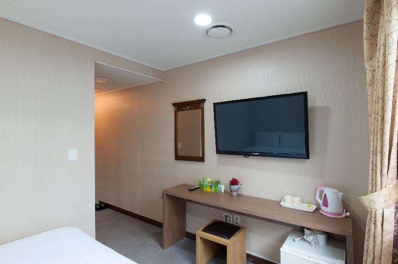 Benikea Hotel Flower Сеул Экстерьер фото