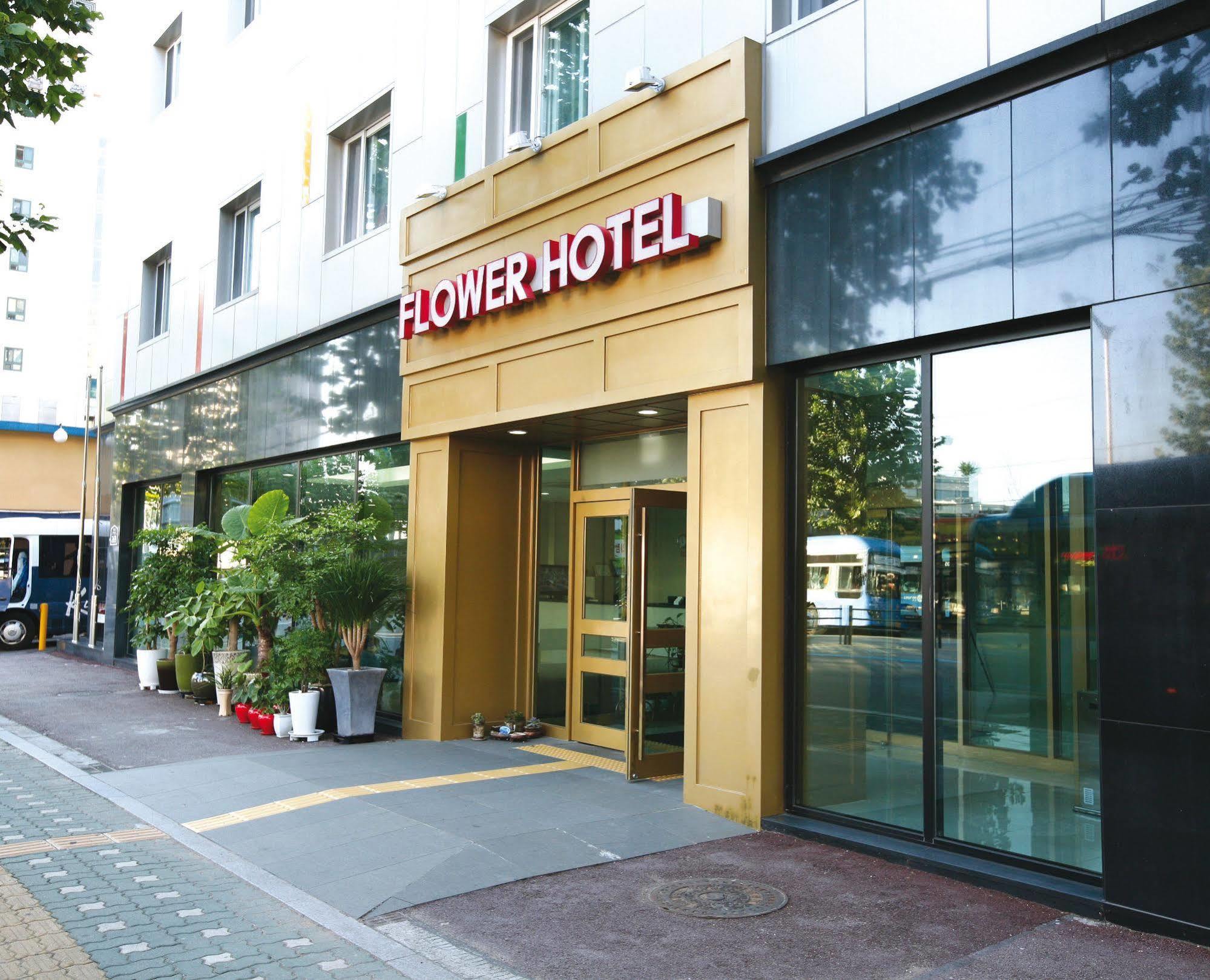 Benikea Hotel Flower Сеул Экстерьер фото