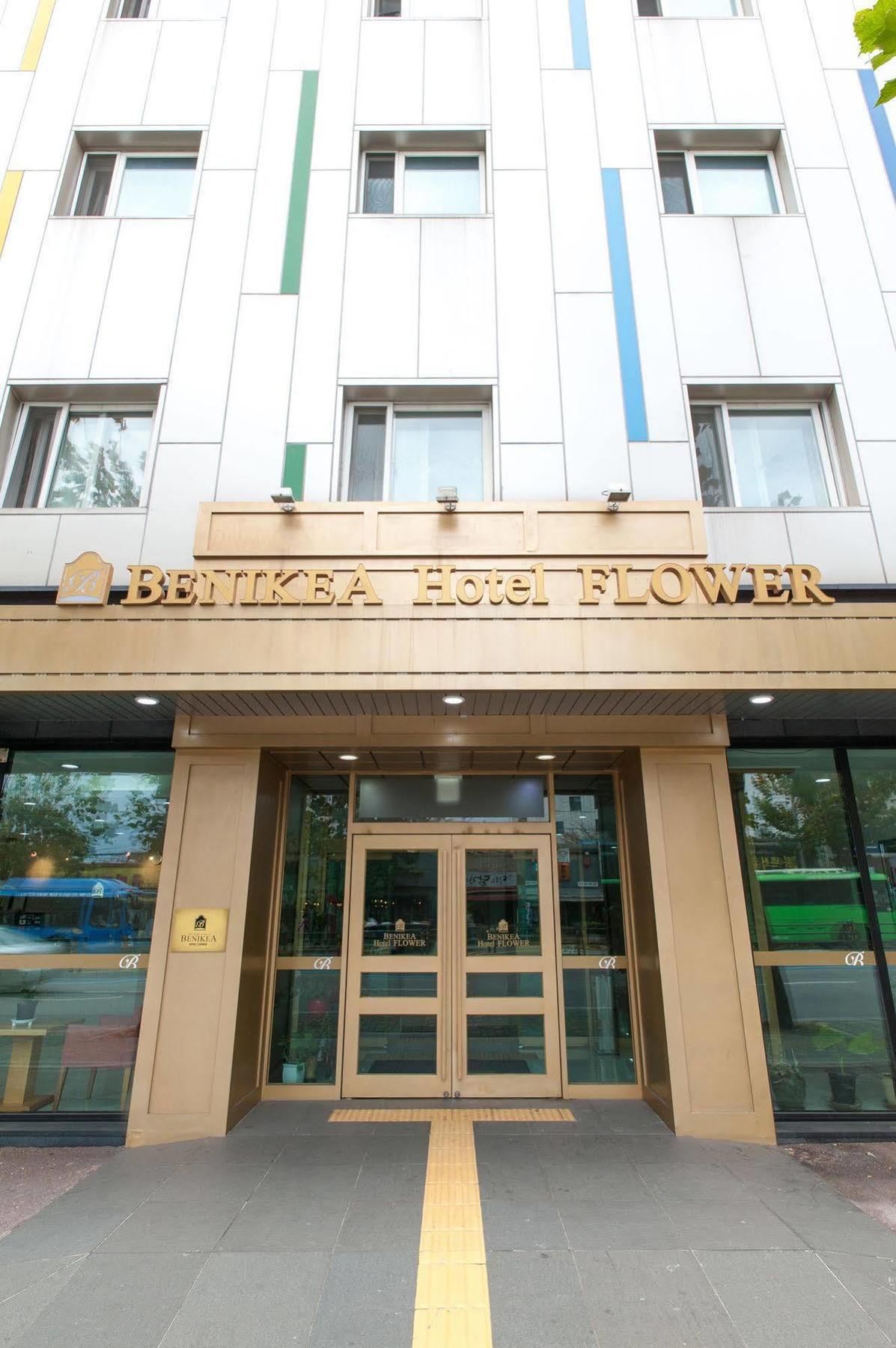 Benikea Hotel Flower Сеул Экстерьер фото