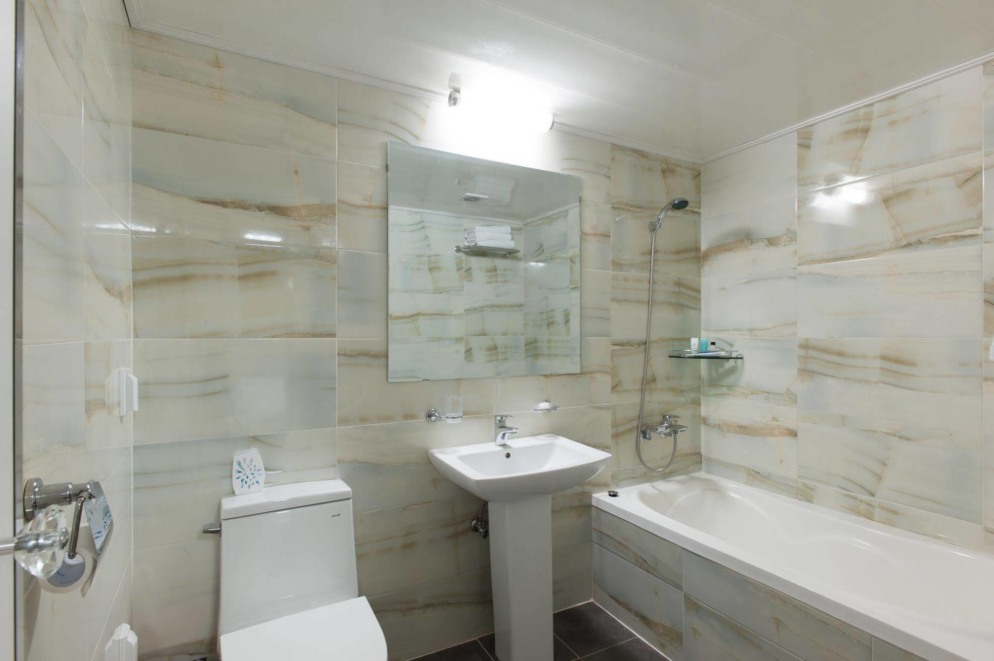 Benikea Hotel Flower Сеул Экстерьер фото
